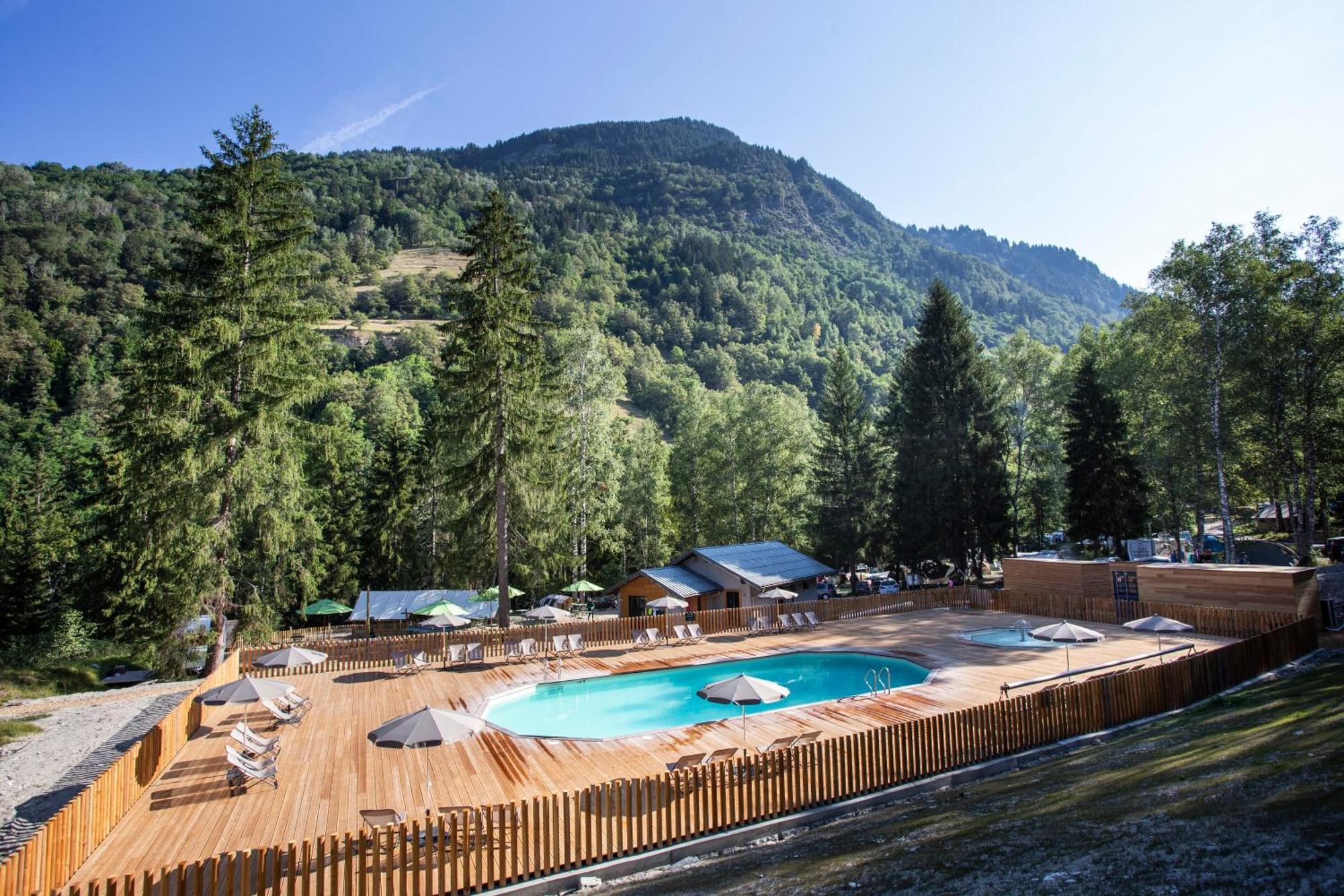 Huttopia Bozel En Vanoise 外观 照片